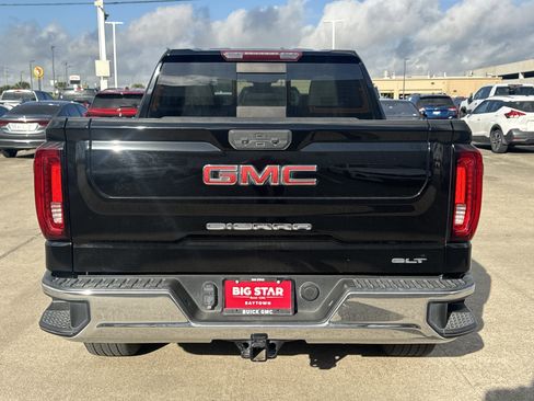 Used 2023 GMC Sierra 1500 SLT image 11
