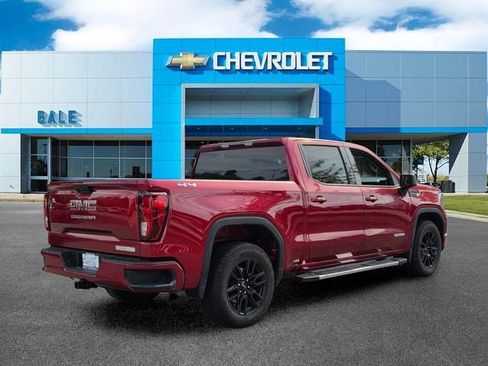 Used 2024 GMC Sierra 1500 Elevation AWD/4WD image 3