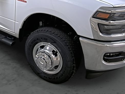 New 2026 RAM 3500 Tradesman image 14