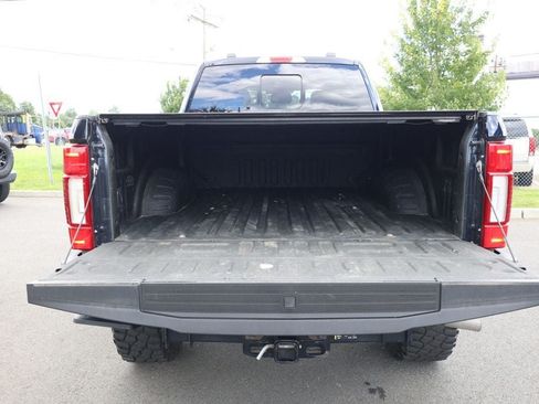 Used 2021 Ford F250 Lariat w/ Lariat Ultimate Package AWD/4WD image 22