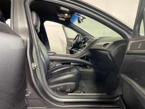 Used 2017 Lincoln MKZ Premiere image 23