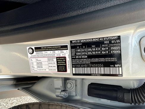 Used 2026 Mercedes-Benz GLC 300 4MATIC image 5