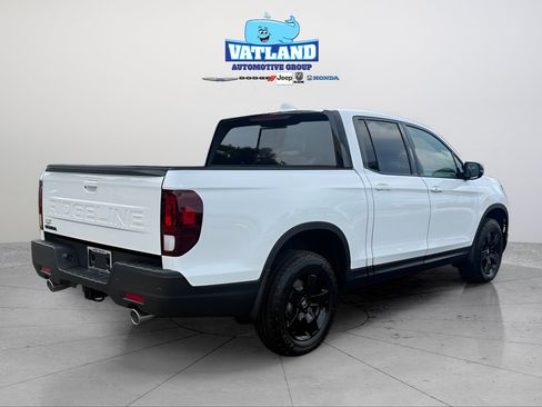 New 2026 Honda Ridgeline Black Edition image 7