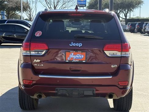 Used 2017 Jeep Grand Cherokee Overland image 5