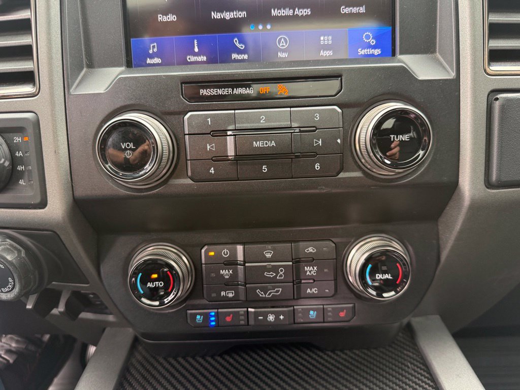 Used 2019 Ford F150 Raptor w/ Equipment Group 802A Luxury AWD/4WD image 38