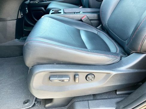 Used 2024 Honda Odyssey Sport image 18