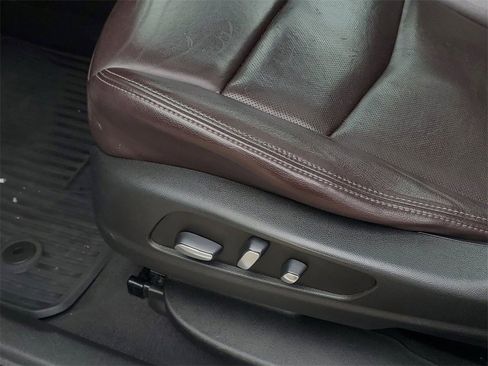 Used 2021 Cadillac XT6 Premium Luxury image 13