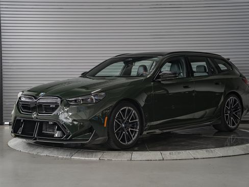 Used 2026 BMW M5 Touring w/ Executive Package AWD/4WD image 1