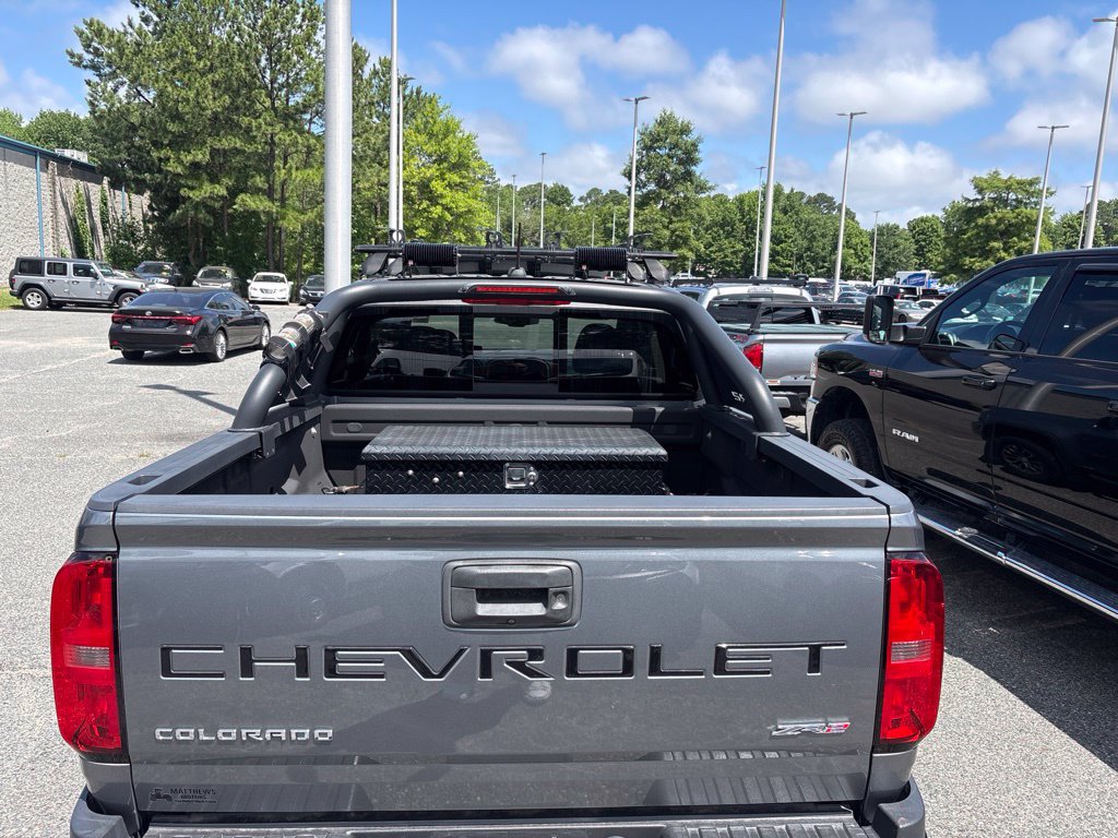 Used 2021 Chevrolet Colorado ZR2 w/ ZR2 Dusk Special Edition AWD/4WD image 10