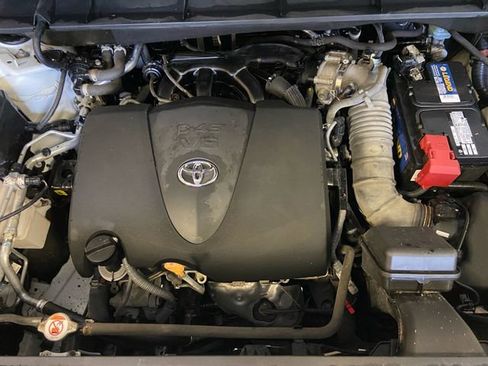 Used 2022 Toyota Highlander Limited image 29