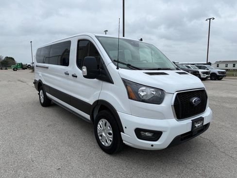 Used 2024 Ford Transit 350 XLT image 7