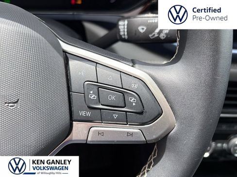 Used 2024 Volkswagen Taos SE AWD/4WD image 22