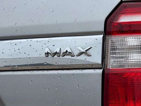 Used 2021 Ford Expedition Max XLT RWD image 9