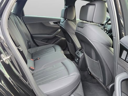 Used 2020 Audi A4 2.0T Premium w/ Convenience Package image 10