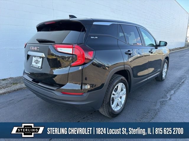 Certified 2024 GMC Terrain SLE FWD image 3