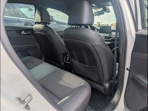 Used 2021 Kia Forte GT image 23