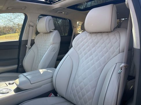 Used 2023 Genesis GV80 3.5T w/ Prestige Package image 13