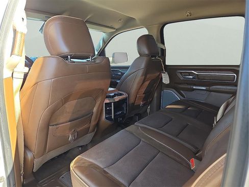 Used 2021 RAM 1500 Limited image 9
