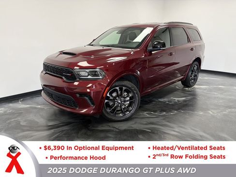 Used 2025 Dodge Durango GT image 1