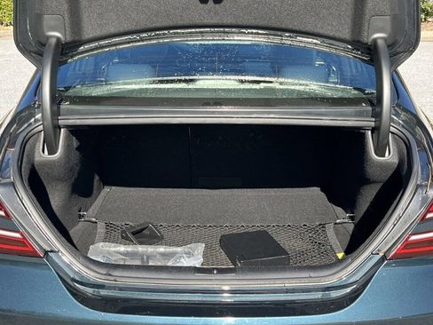 Used 2025 Genesis G70 2.5T image 23