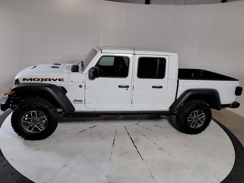 New 2026 Jeep Gladiator Mojave AWD/4WD image 4