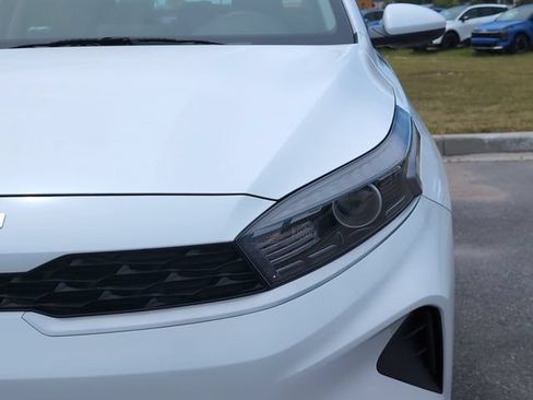 Used 2023 Kia Forte LXS FWD image 12