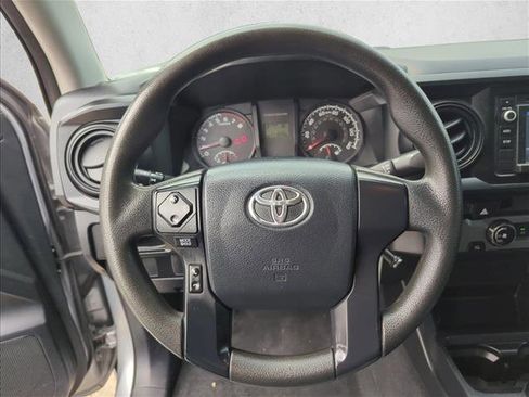 Used 2017 Toyota Tacoma SR image 16