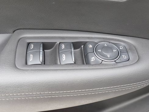 Certified 2024 Cadillac XT6 Premium Luxury FWD image 10