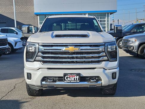 Used 2024 Chevrolet Silverado 3500 High Country w/ Technology Package image 9