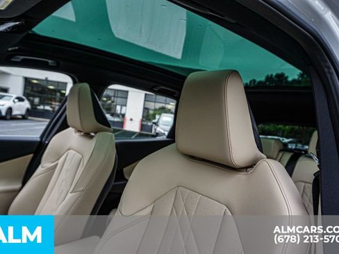Used 2025 BMW X3 xDrive30i w/ Premium Package AWD/4WD image 19
