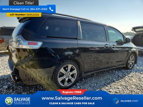 Used 2018 Toyota Sienna SE Premium FWD image 4