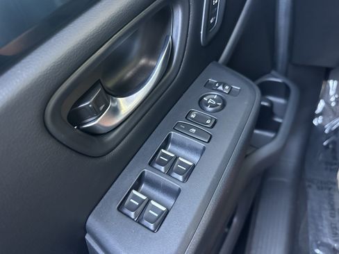 Used 2023 Honda Pilot Touring image 22