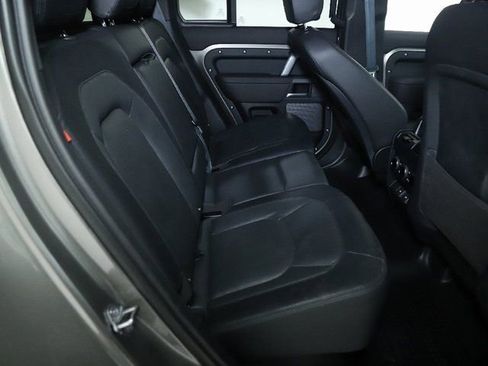 Certified 2024 Land Rover Defender 110 X-Dynamic SE image 29