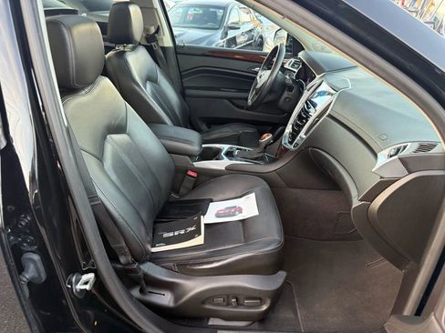Used 2015 Cadillac SRX Luxury w/ Driver Awareness Package image 11