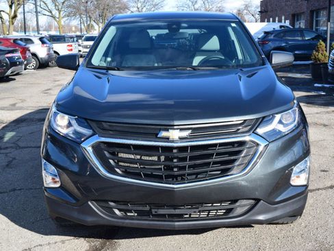 Used 2020 Chevrolet Equinox LS w/ LS Convenience Package image 5