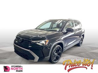 Used 2025 Volkswagen Taos SE w/ Panoramic Sunroof Package FWD video 1