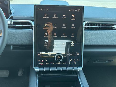 Used 2026 GMC Sierra EV Elevation image 24