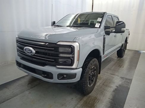 Used 2025 Ford F350 Platinum w/ Tremor Off-Road Package image 1