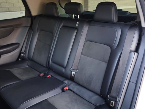 Used 2023 Nissan Ariya AWD image 20