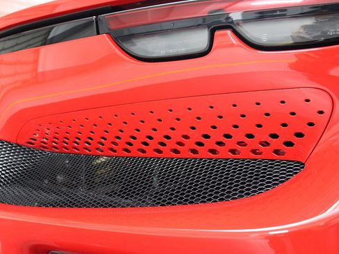 Used 2025 Ferrari 296 GTS image 31