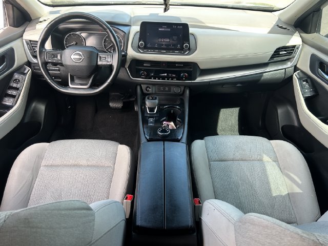 Used 2025 Nissan Rogue SV AWD/4WD image 29
