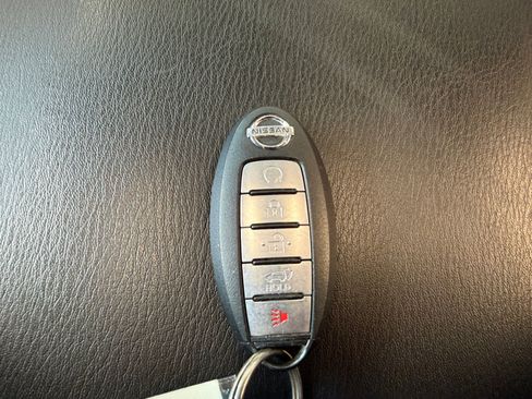 Used 2017 Nissan Armada Platinum w/ Captain Seat Package RWD image 34