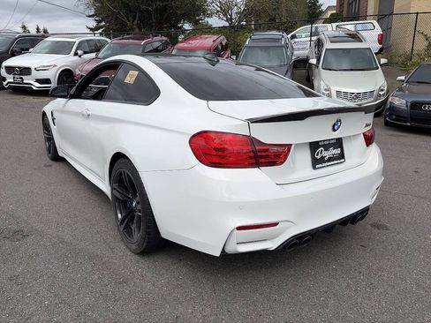 Used 2015 BMW M4 Coupe RWD image 3