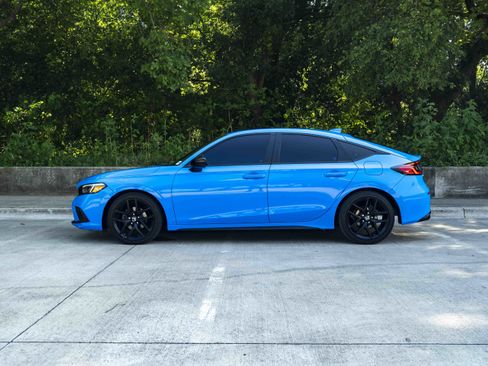 Used 2024 Honda Civic Sport image 6