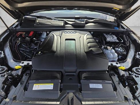 Used 2020 Audi Q7 2.0T Premium Plus w/ Premium Plus Package image 26