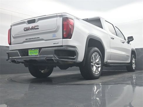 Used 2019 GMC Sierra 1500 SLT w/ SLT Premium Package image 32