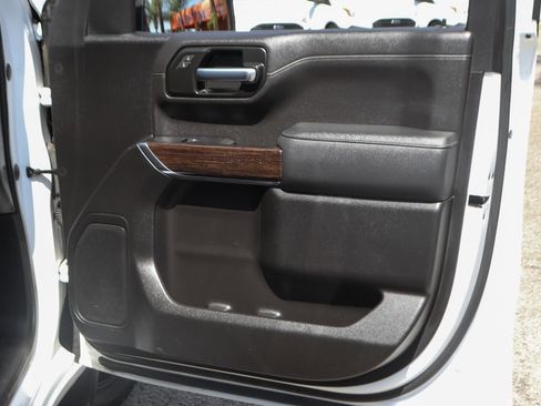 Used 2021 GMC Sierra 1500 Elevation RWD image 39