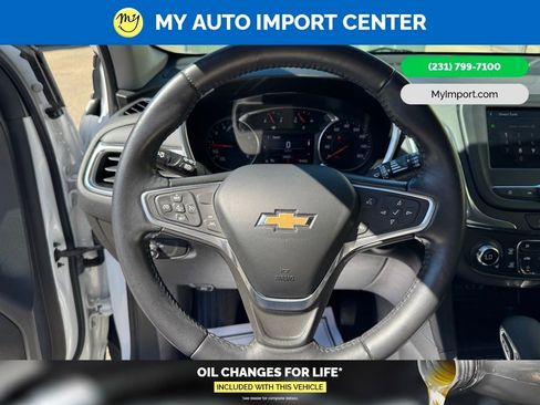 Used 2022 Chevrolet Equinox LT AWD/4WD image 14