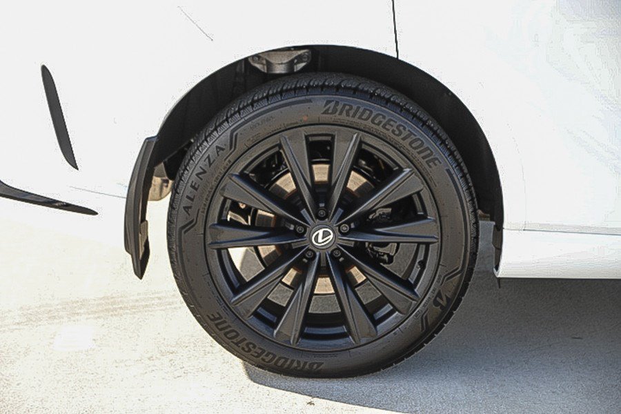 Certified 2026 Lexus RX 500h F Sport w/ Convenience Package AWD/4WD image 11