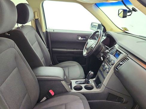 Used 2016 Ford Flex SE image 24